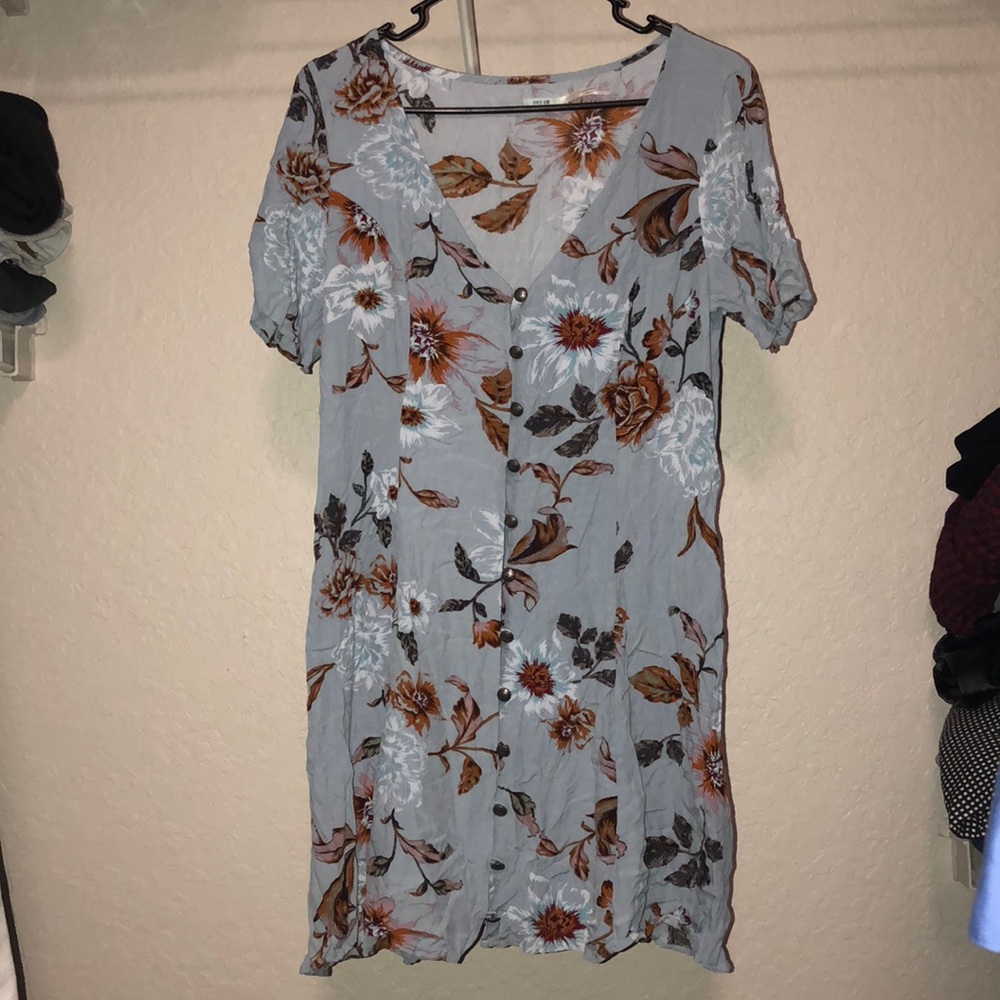 Beautiful kimchi blue dress never worn